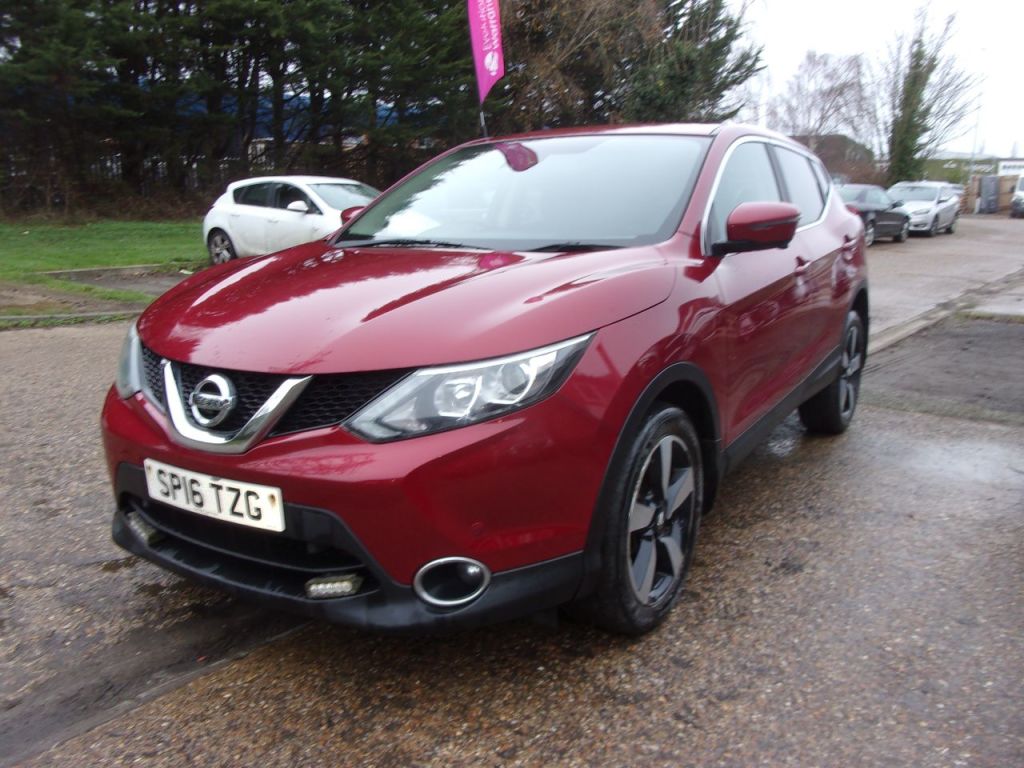 Used Nissan Qashqai 2016 for sale - 76968672: Photo 3