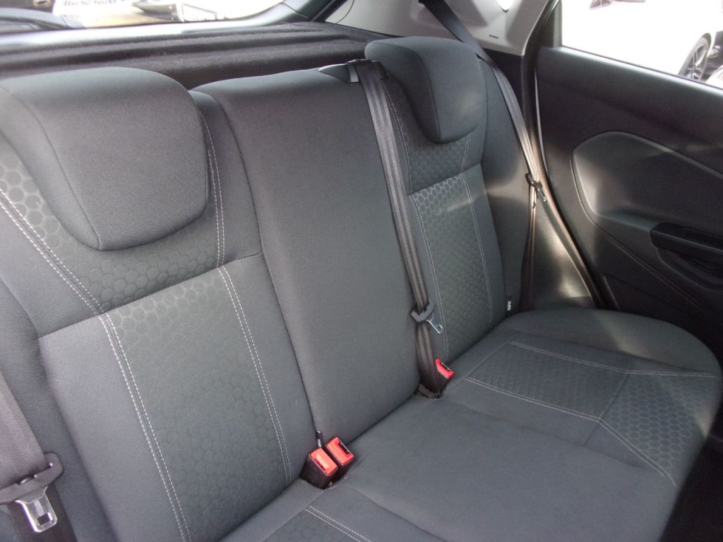 Used Ford Fiesta 2011 for sale - 77327558: Photo 10