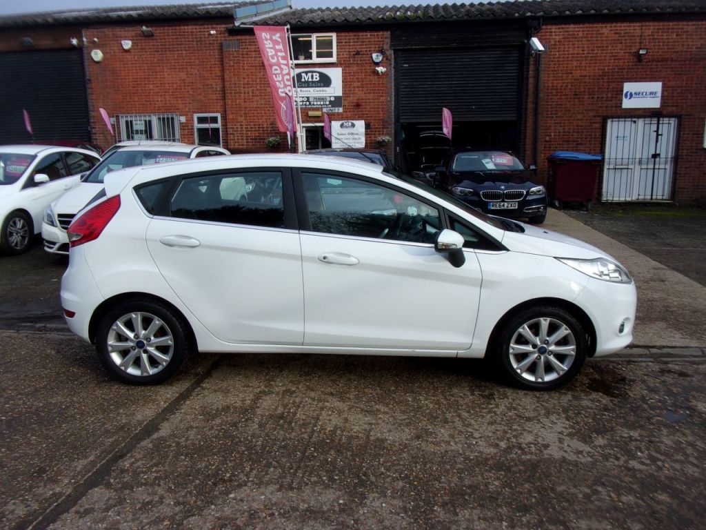 Used Ford Fiesta 2011 for sale - 77327558: Photo 4