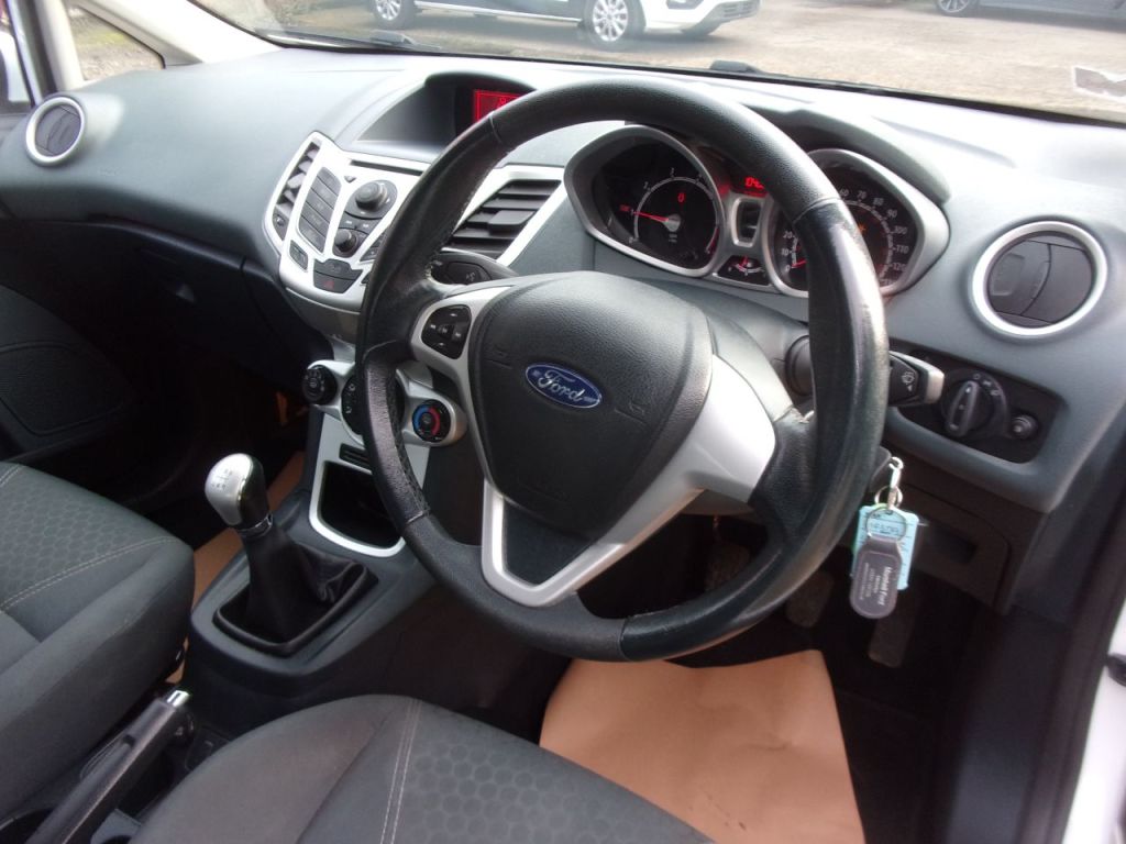 Used Ford Fiesta 2011 for sale - 77327558: Photo 8