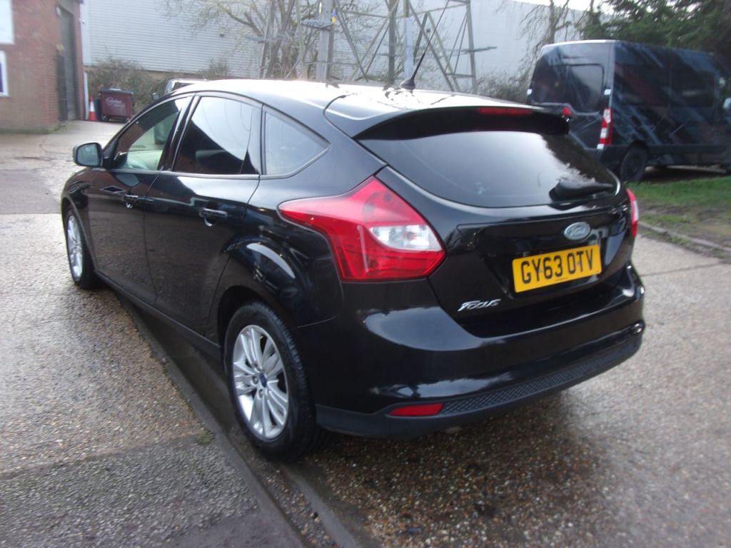 Used Ford Focus 2014 for sale - 77026454: Photo 7