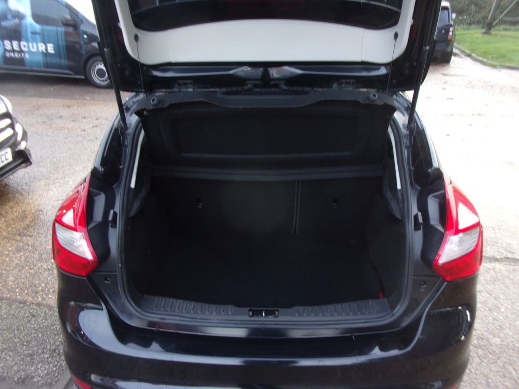 Used Ford Focus 2014 for sale - 77026454: Photo 8