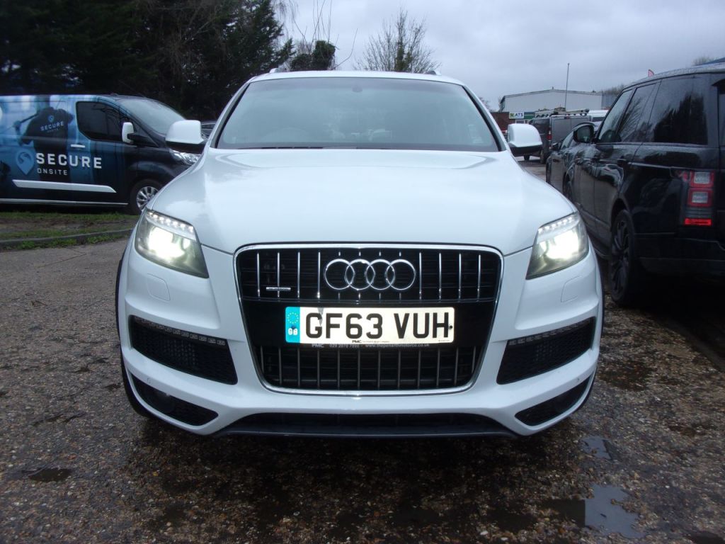 Used Audi Q7 2014 for sale - 77271205: Photo 2