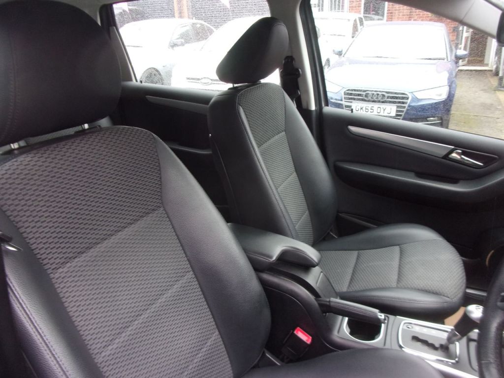 Used Mercedes-Benz B Class 2011 for sale - 78167803: Photo 10