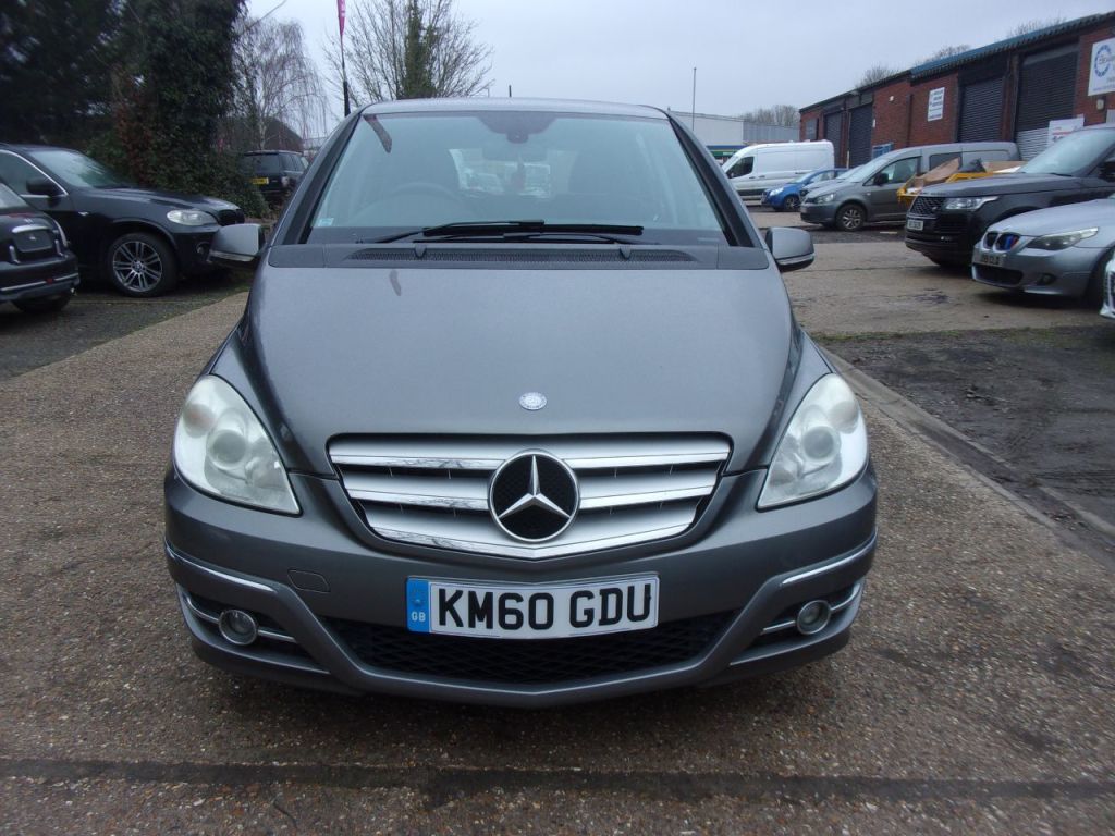 Used Mercedes-Benz B Class 2011 for sale - 78167803: Photo 2