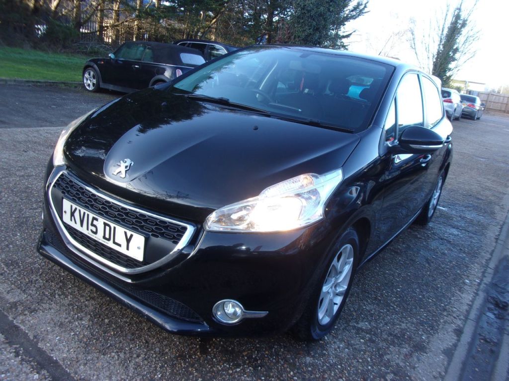 Used Peugeot 208 2015 for sale - 77520171: Photo 3