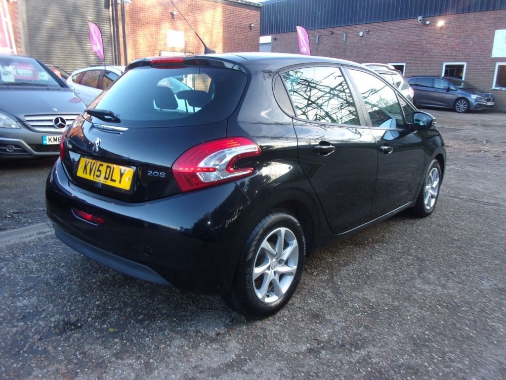 Used Peugeot 208 2015 for sale - 77520171: Photo 5