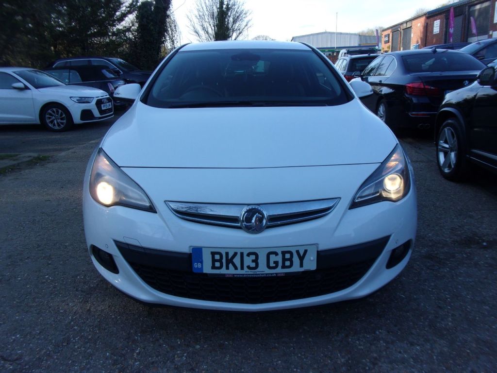 Used Vauxhall Astra GTC 2013 for sale - 78110092: Photo 2