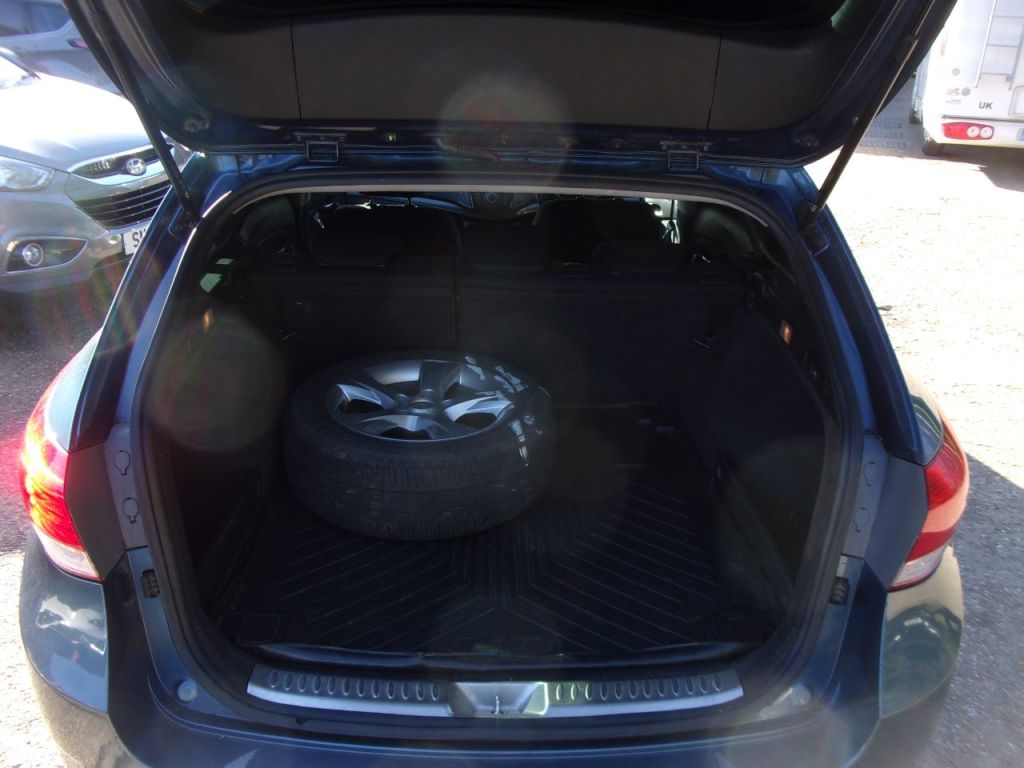 Used Hyundai i40 2012 for sale - 78149921: Photo 8