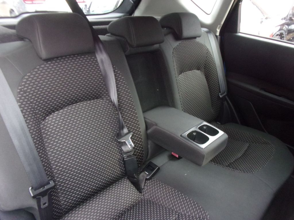 Used Nissan Qashqai 2009 for sale - 76422160: Photo 11