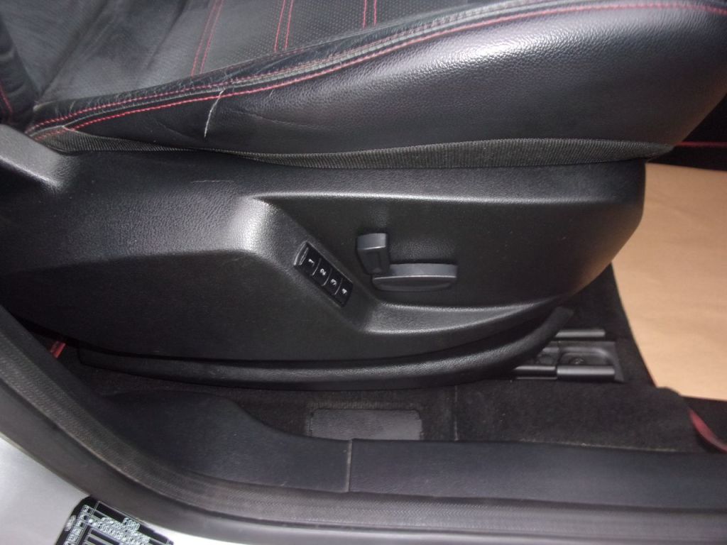Used Ford S-Max 2010 for sale - 76495682: Photo 11