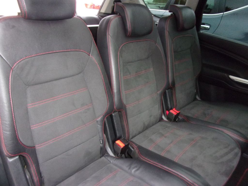 Used Ford S-Max 2010 for sale - 76495682: Photo 14