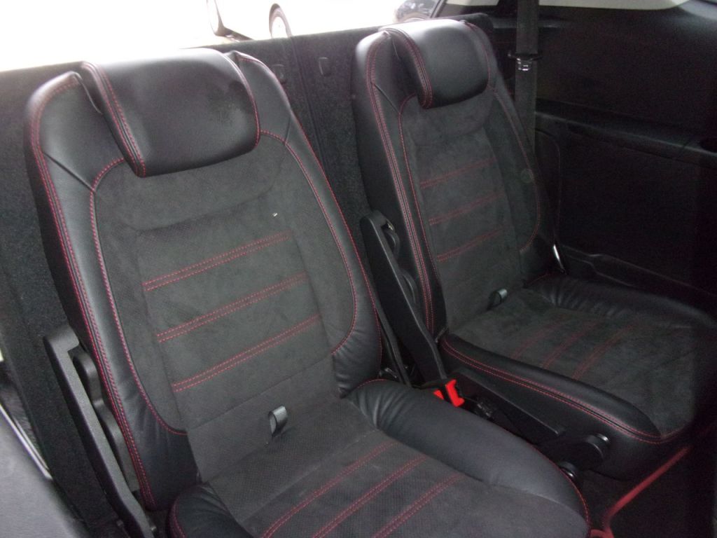 Used Ford S-Max 2010 for sale - 76495682: Photo 15