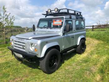 Used Land Rover Defender 2006 for sale - 74304778: Photo
