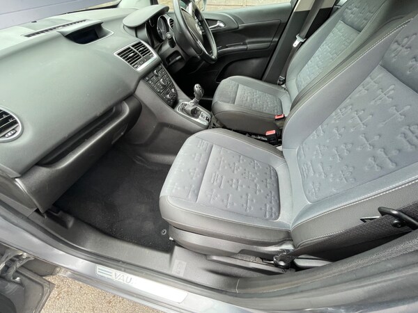 Used Vauxhall Meriva 2015 for sale - 75058526: Photo 17