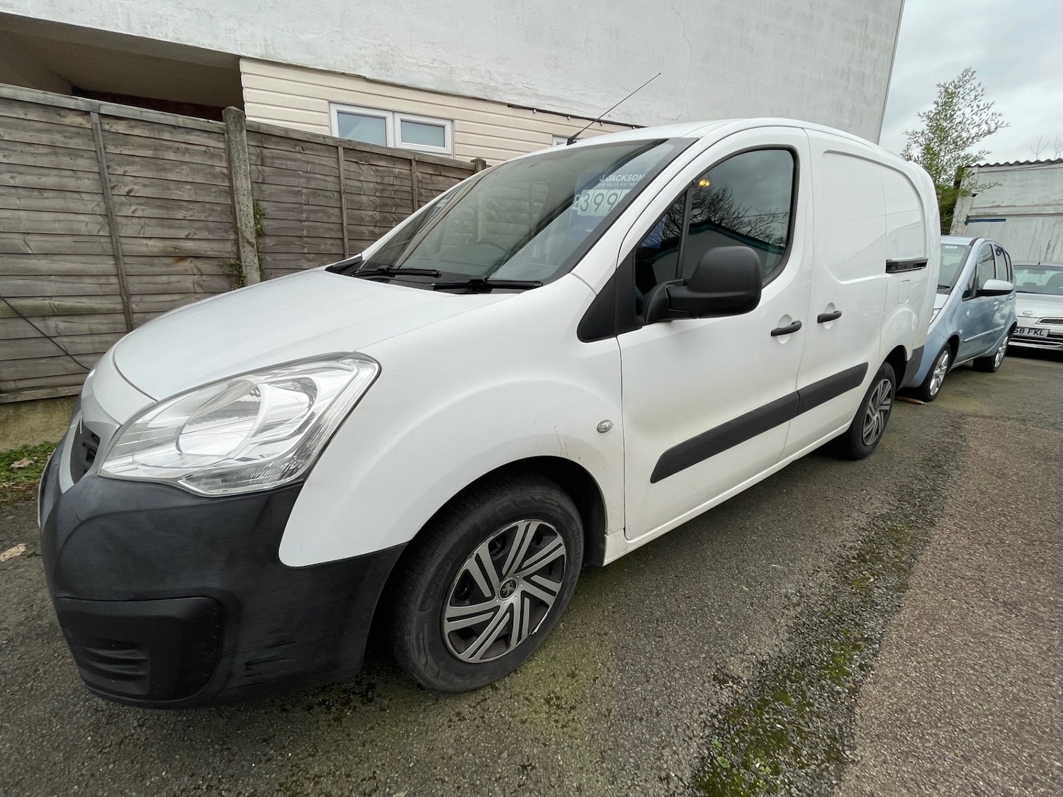 Used Peugeot Partner 2017 for sale - 77635752: Photo 12