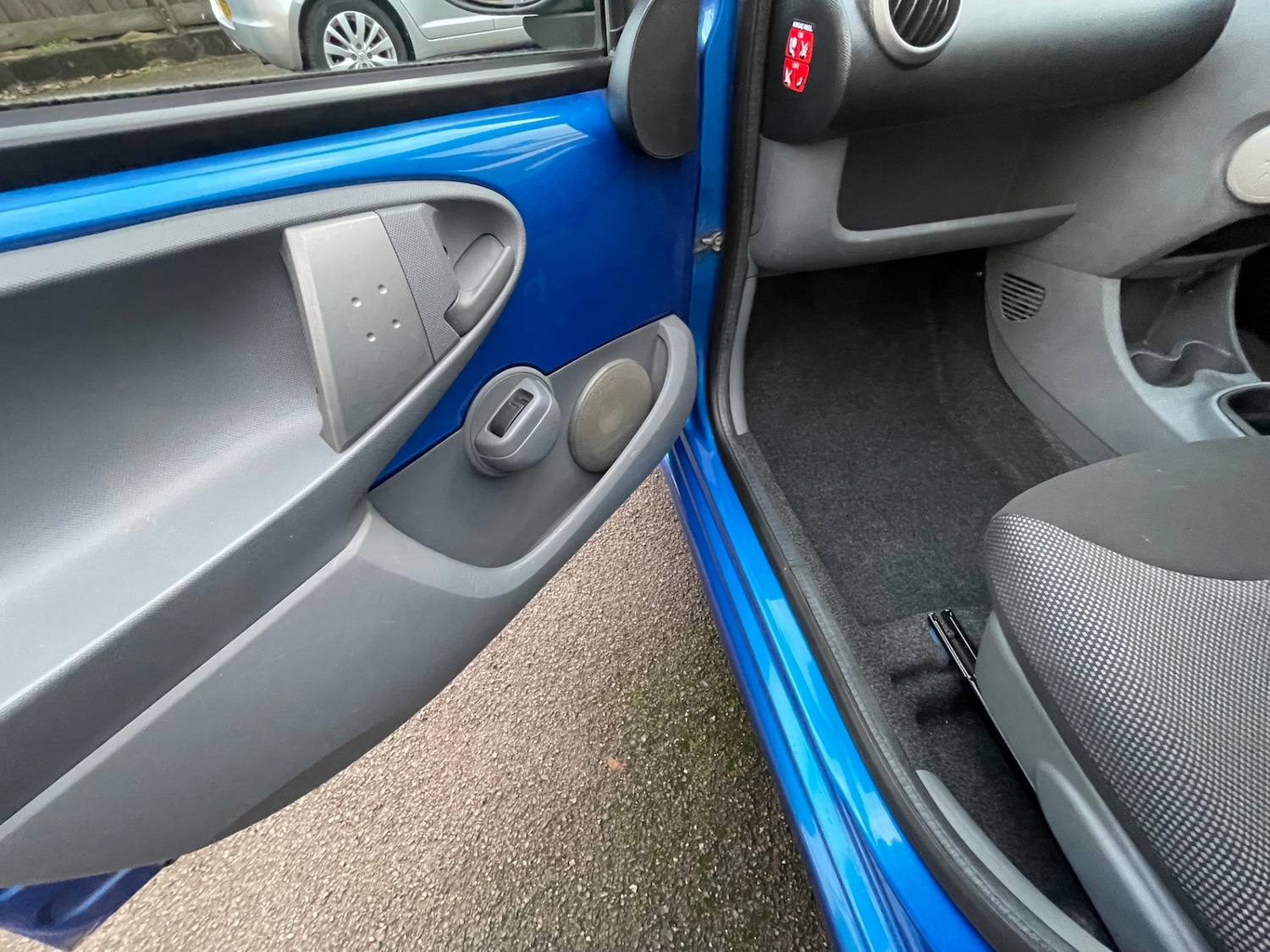 Used Toyota AYGO 2011 for sale - 77137544: Photo 13