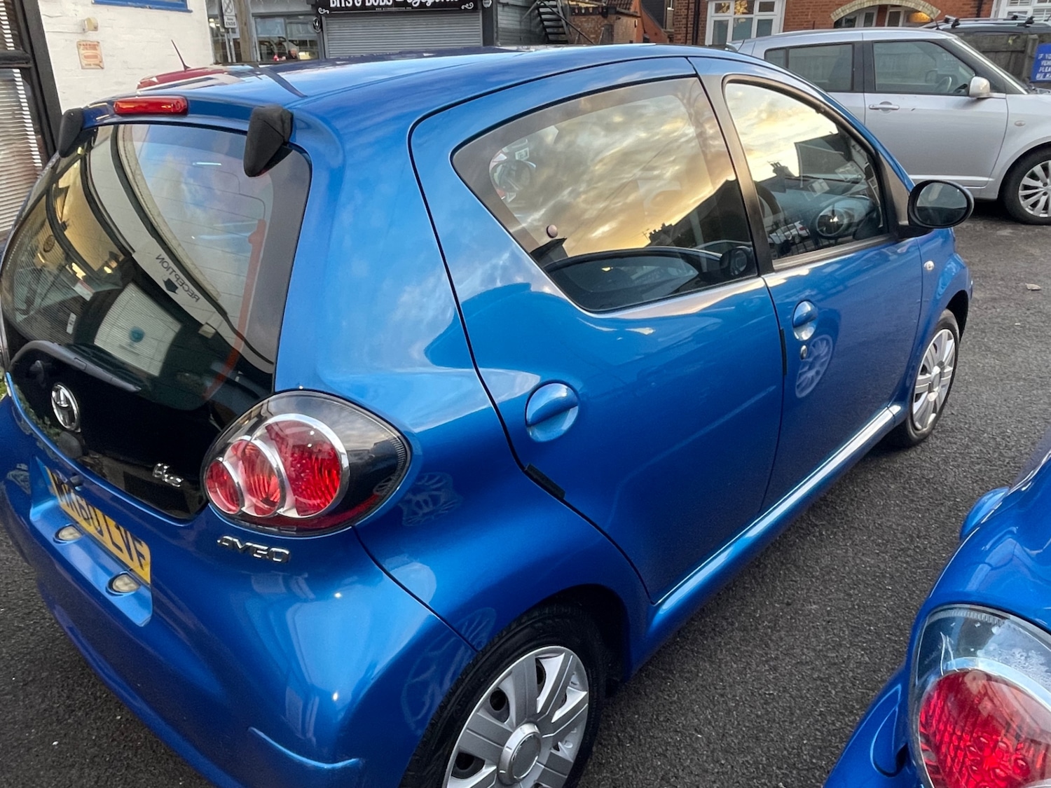 Used Toyota AYGO 2011 for sale - 77137544: Photo 6