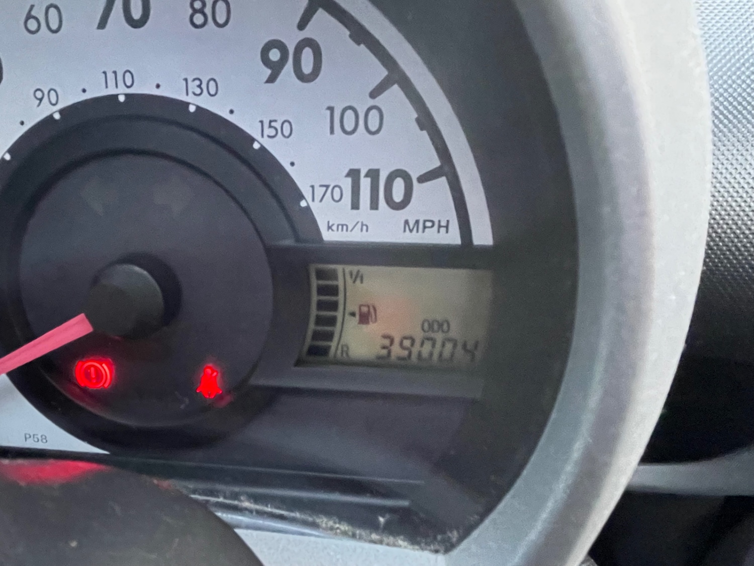 Used Toyota AYGO 2011 for sale - 77137544: Photo 8