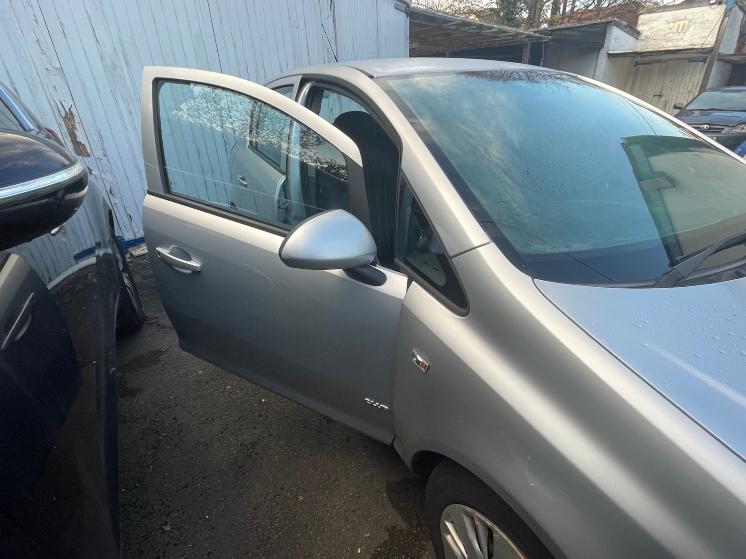 Used Vauxhall Corsa 2008 for sale - 76709653: Photo 2