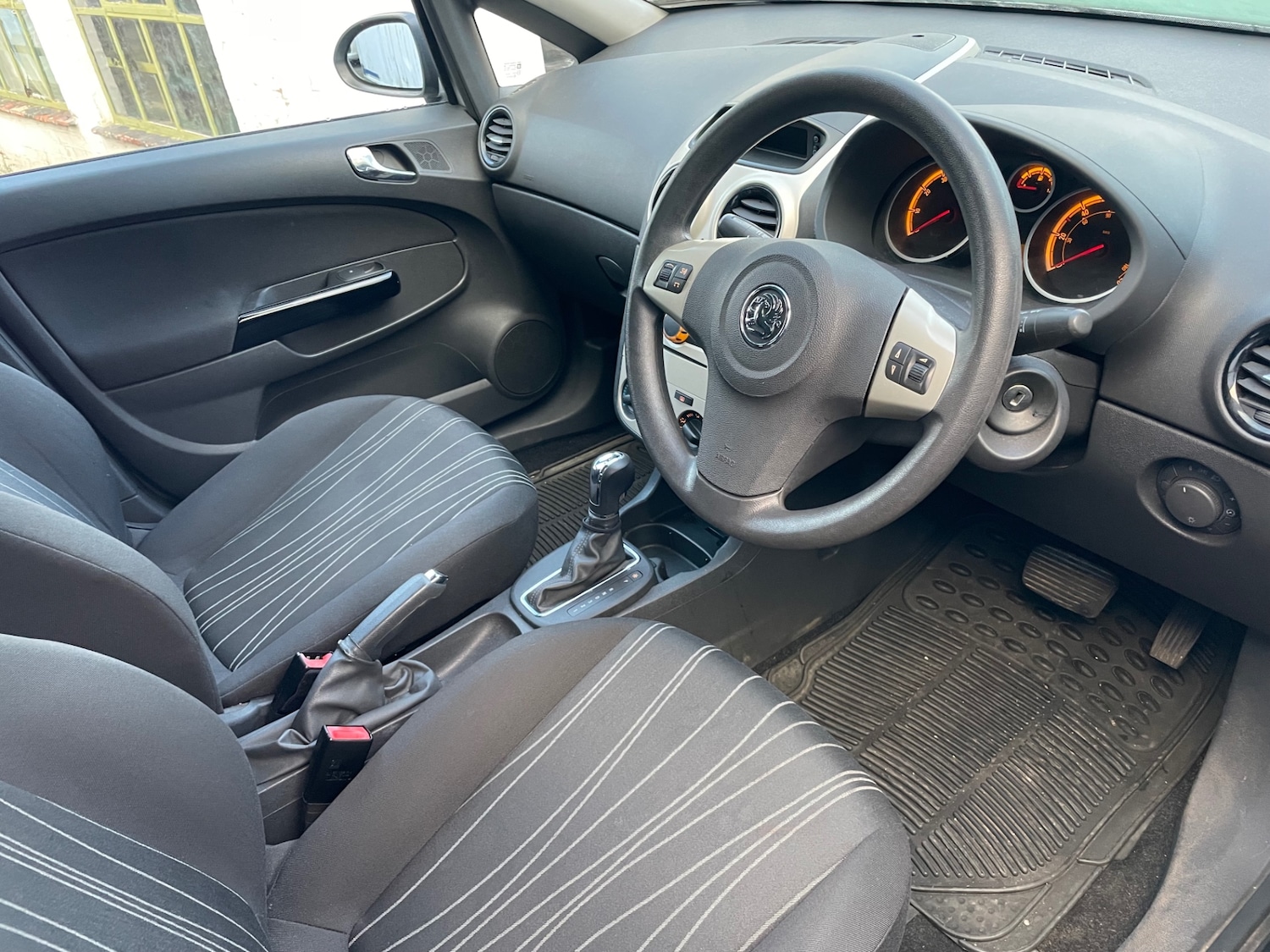 Used Vauxhall Corsa 2008 for sale - 76709653: Photo 6