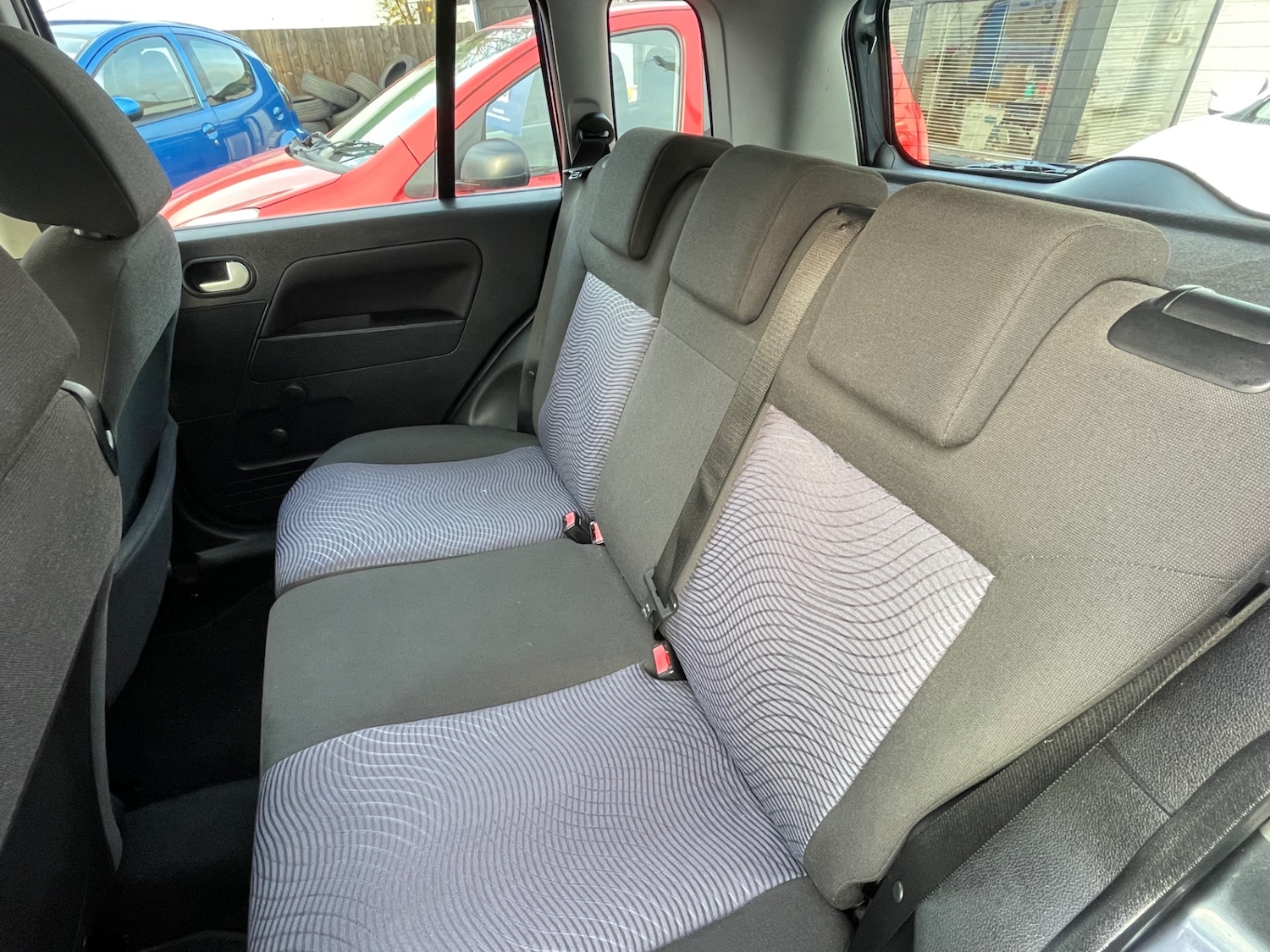 Used Ford Fusion 2006 for sale - 76555601: Photo 16