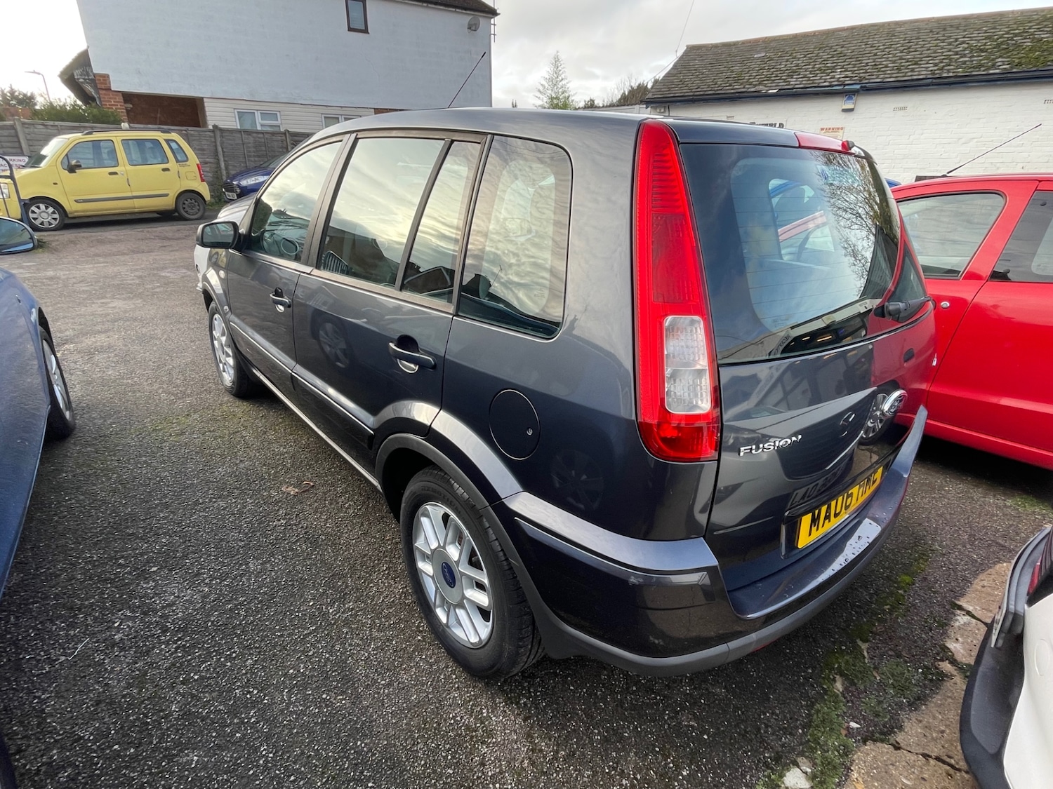 Used Ford Fusion 2006 for sale - 76555601: Photo 6