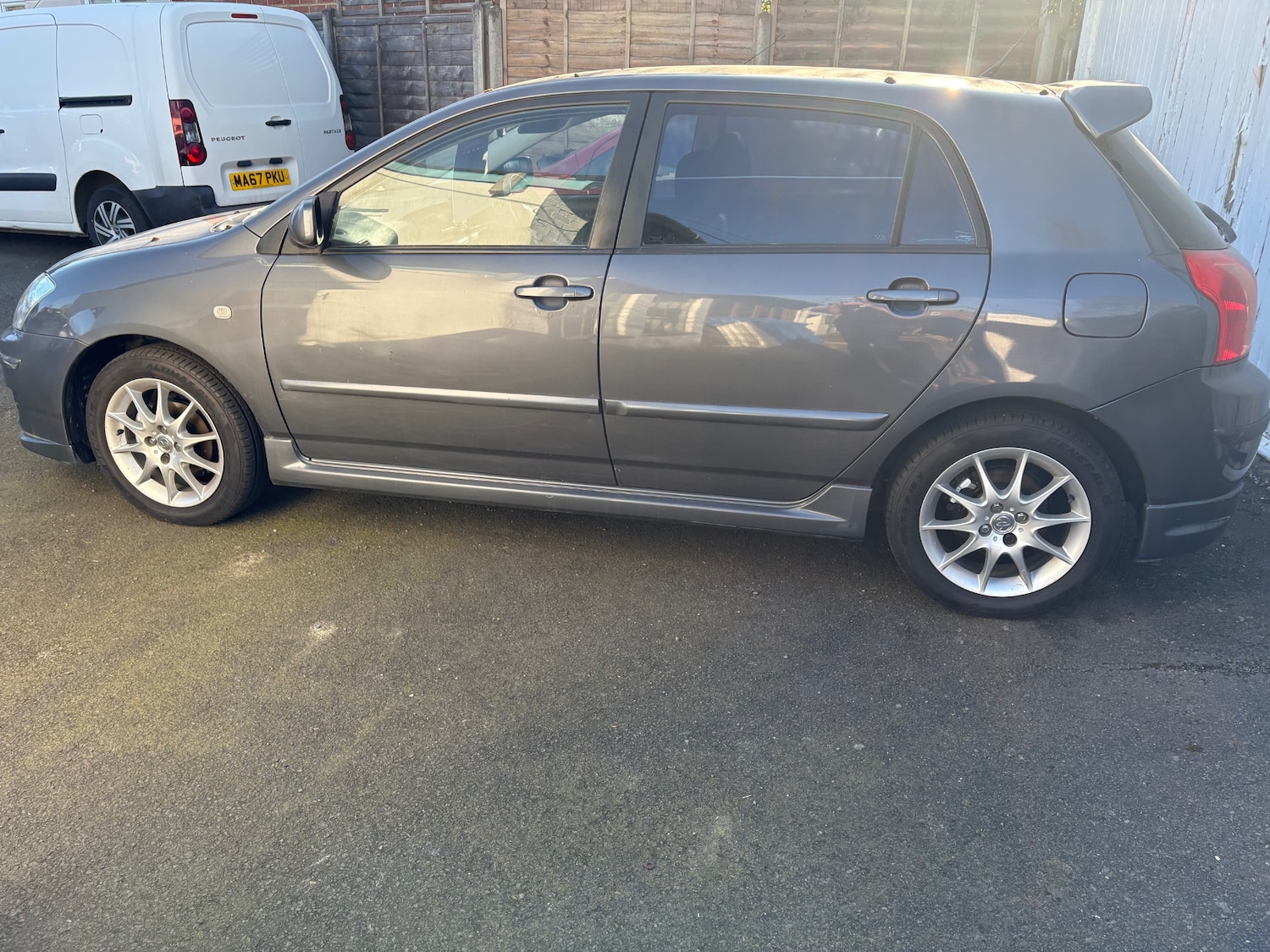 Used Toyota Corolla 2007 for sale - 77934475: Photo 4