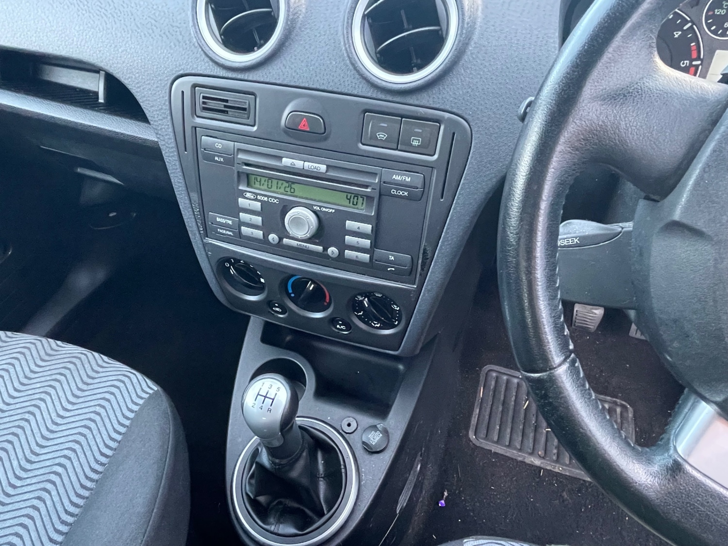 Used Ford Fusion 2006 for sale - 77200860: Photo 9