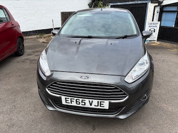Used Ford Fiesta 2015 for sale - 79285331: Photo