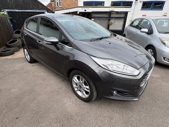 Used Ford Fiesta 2015 for sale - 79285331: Photo