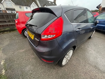 Used Ford Fiesta 2009 for sale - 77277552: Photo