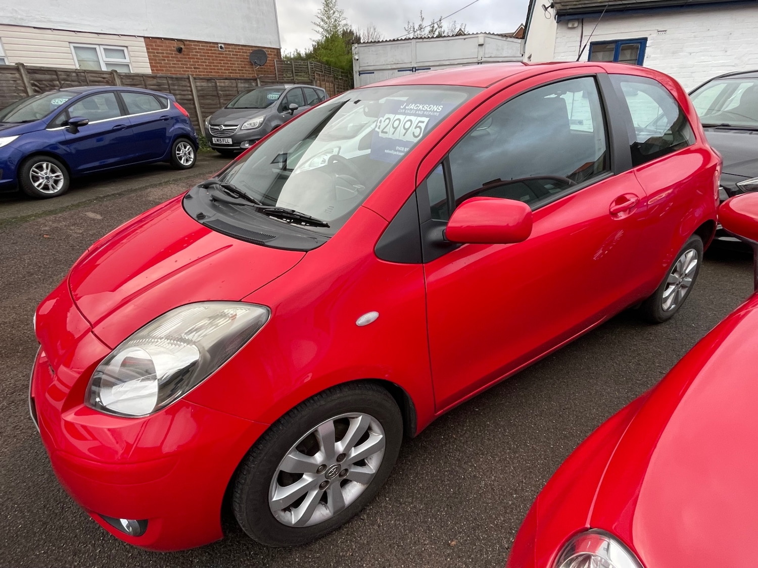 Used Toyota Yaris 2011 for sale - 76626692: Photo 8