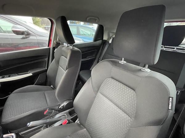 Used Suzuki Swift 2018 for sale - 76130357: Photo 18