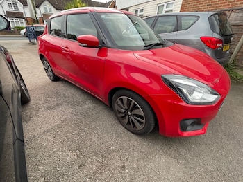Used Suzuki Swift 2018 for sale - 76130357: Photo 3