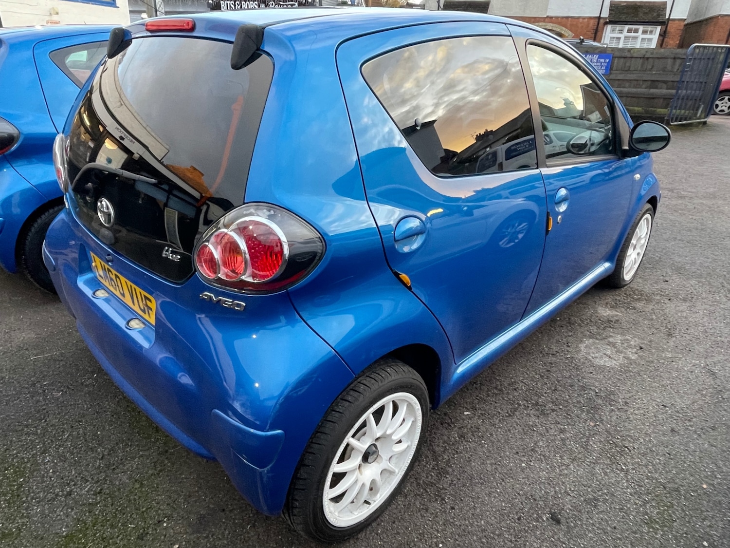 Used Toyota AYGO 2010 for sale - 77137532: Photo 4