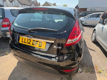 Used Ford Fiesta 2012 for sale - 79357117: Photo