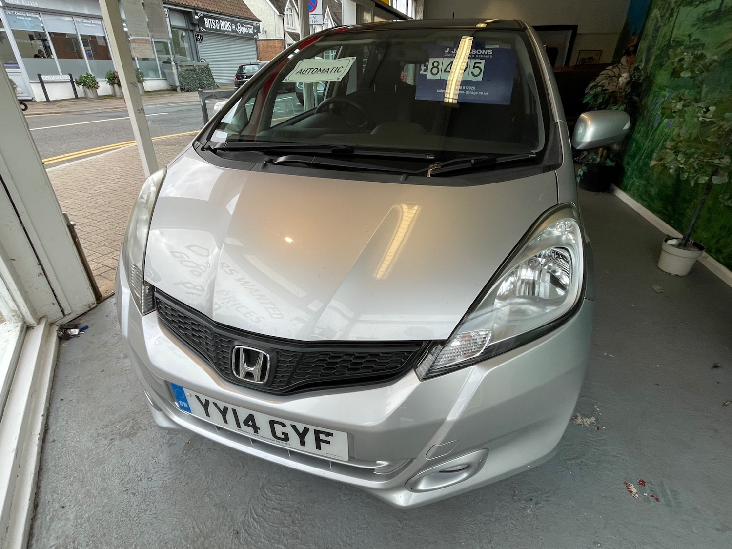 Used Honda Jazz 2014 for sale - 76225157: Photo 1