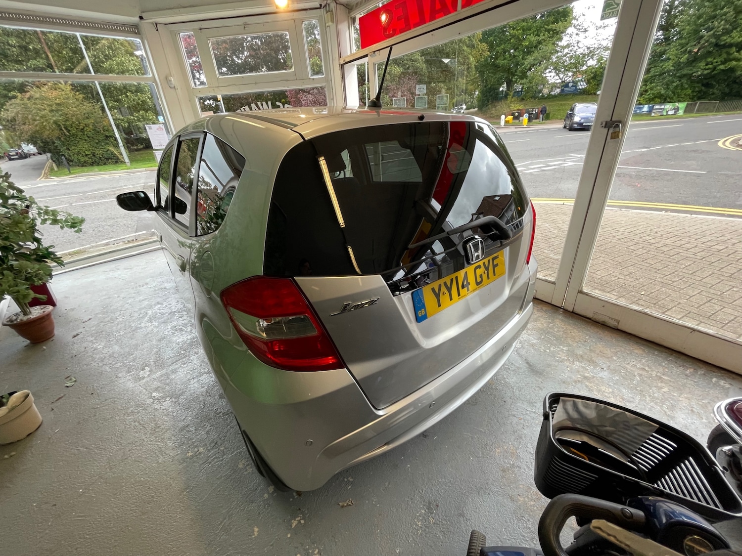 Used Honda Jazz 2014 for sale - 76225157: Photo 15