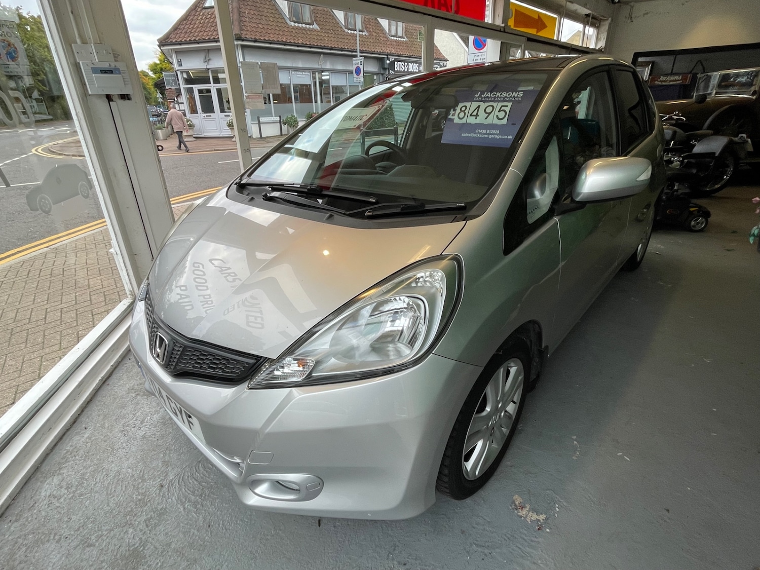 Used Honda Jazz 2014 for sale - 76225157: Photo 2