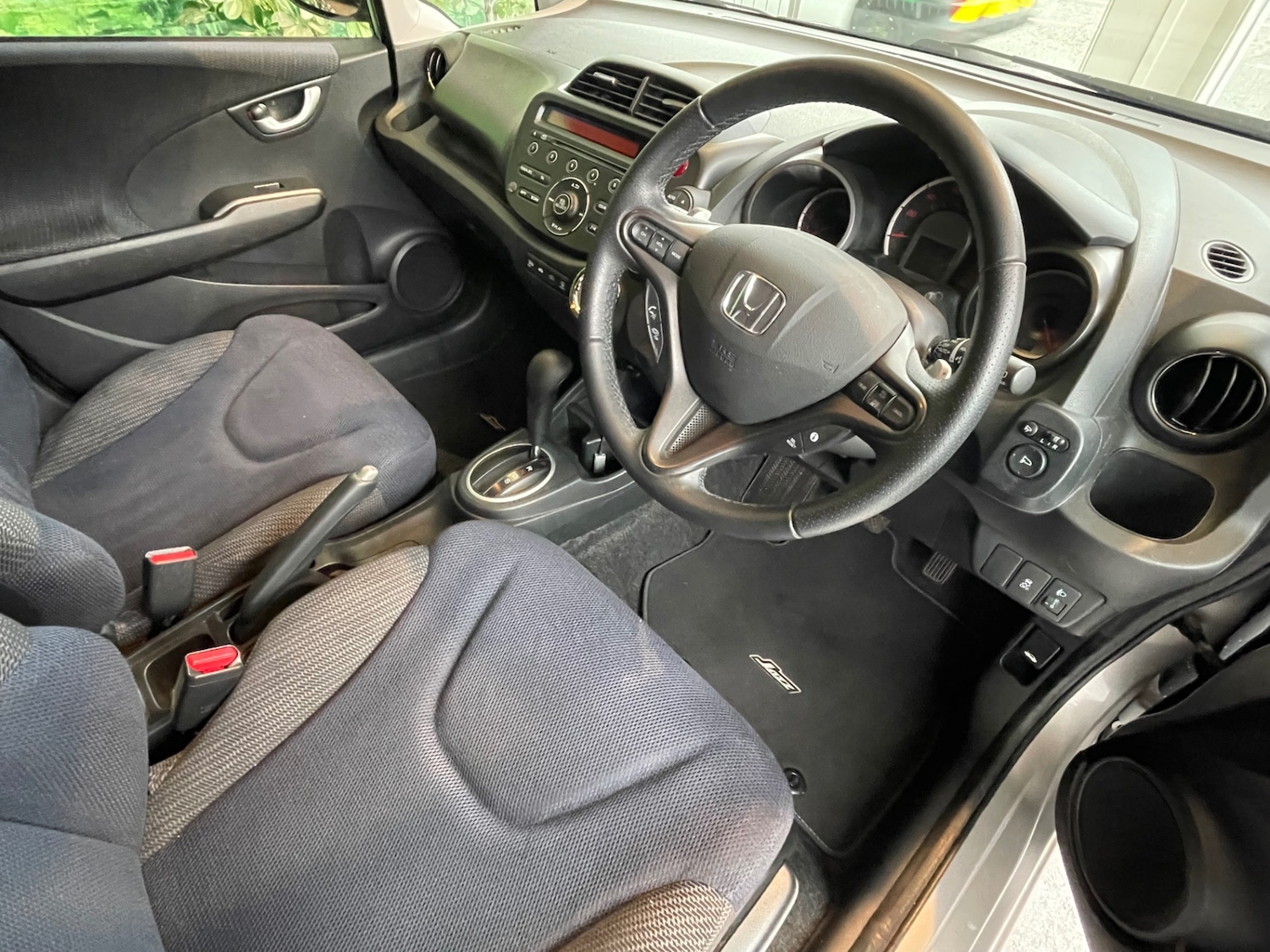 Used Honda Jazz 2014 for sale - 76225157: Photo 7