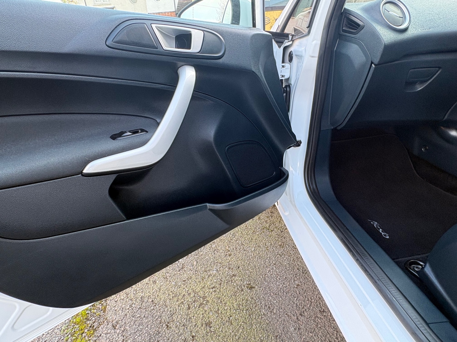 Used Ford Fiesta 2012 for sale - 77745209: Photo 14