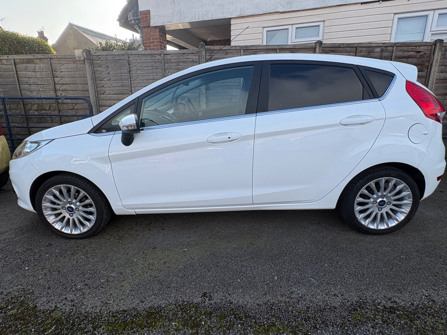 Used Ford Fiesta 2012 for sale - 77745209: Photo 17