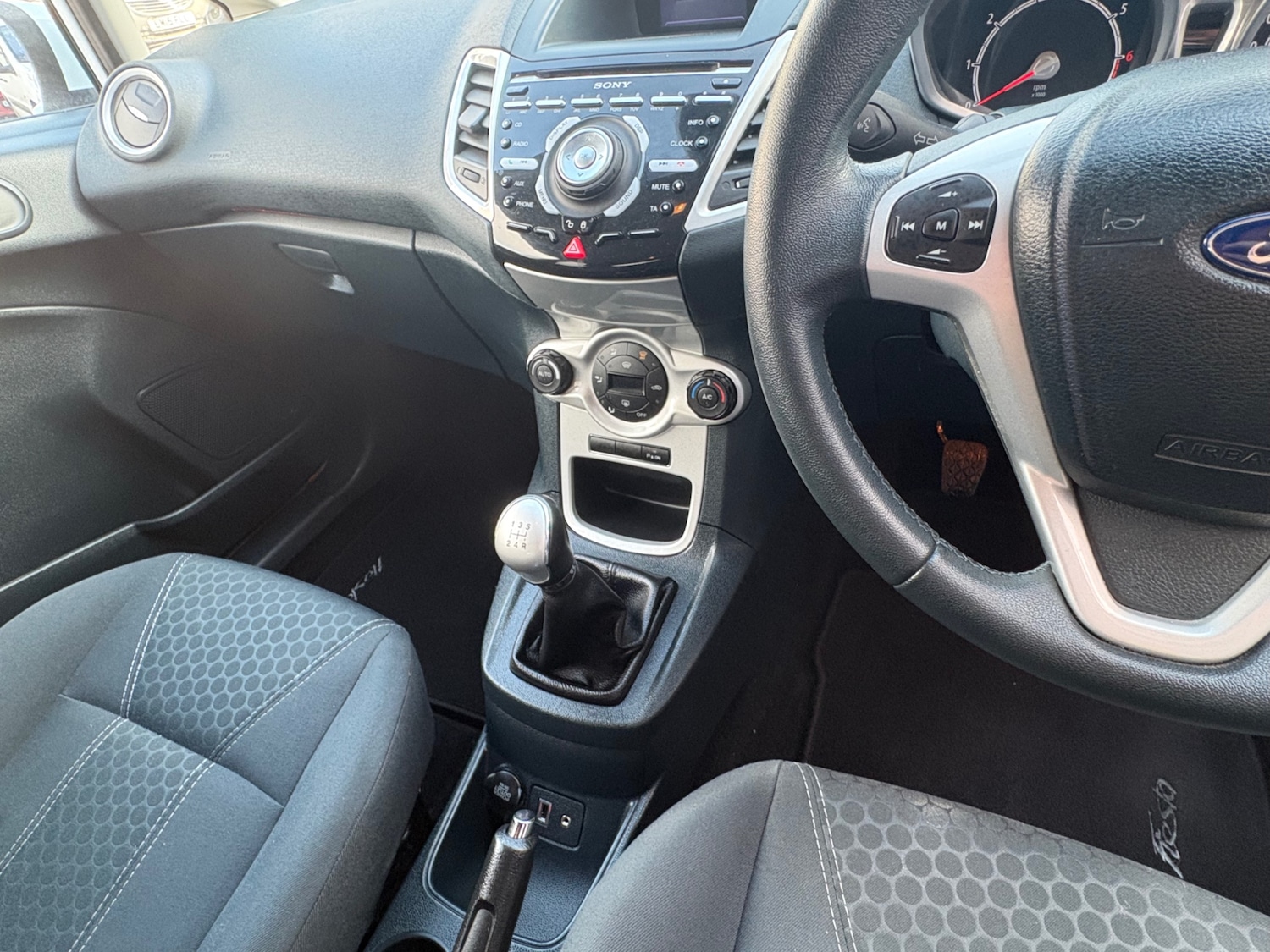 Used Ford Fiesta 2012 for sale - 77745209: Photo 9