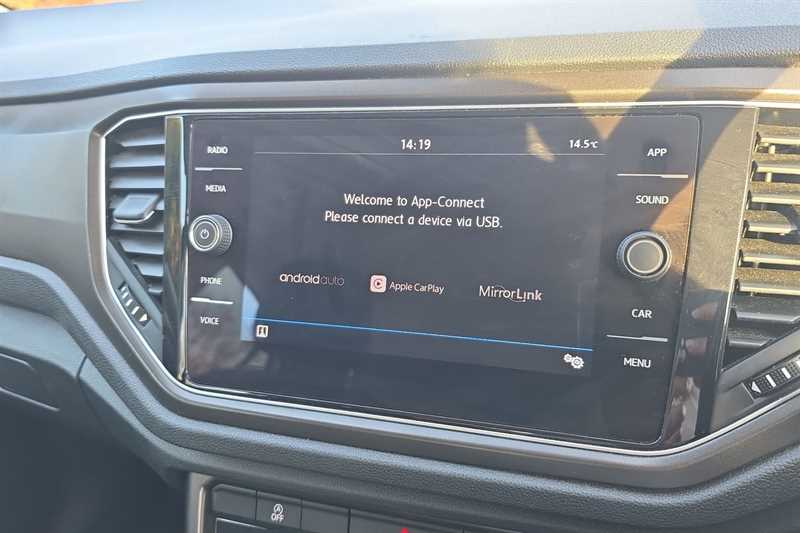 Used Volkswagen T-Roc 2018 for sale - 76790694: Photo 18