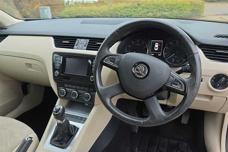 Used Skoda Octavia 2014 for sale - 76917280: Photo 13