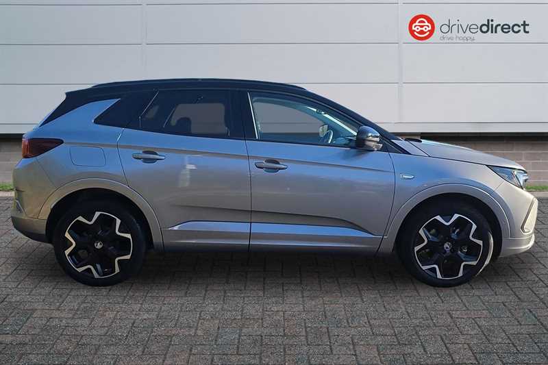 Used Vauxhall Grandland for sale - 76857247: Photo 2