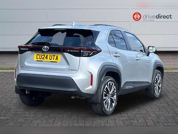 Used Toyota Yaris Cross 2024 for sale - 76529463: Photo