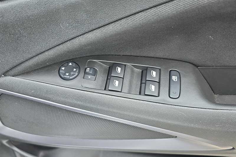 Used Vauxhall Crossland 2022 for sale - 76044683: Photo 16