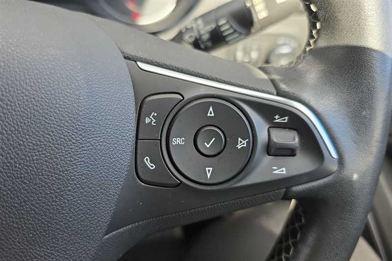 Used Vauxhall Crossland 2022 for sale - 76044683: Photo 22